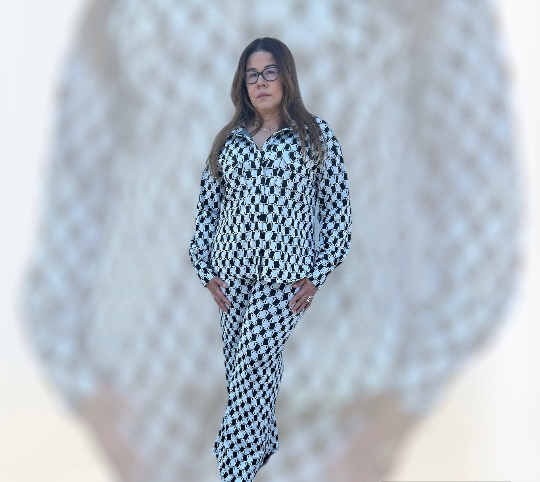 Checkered set