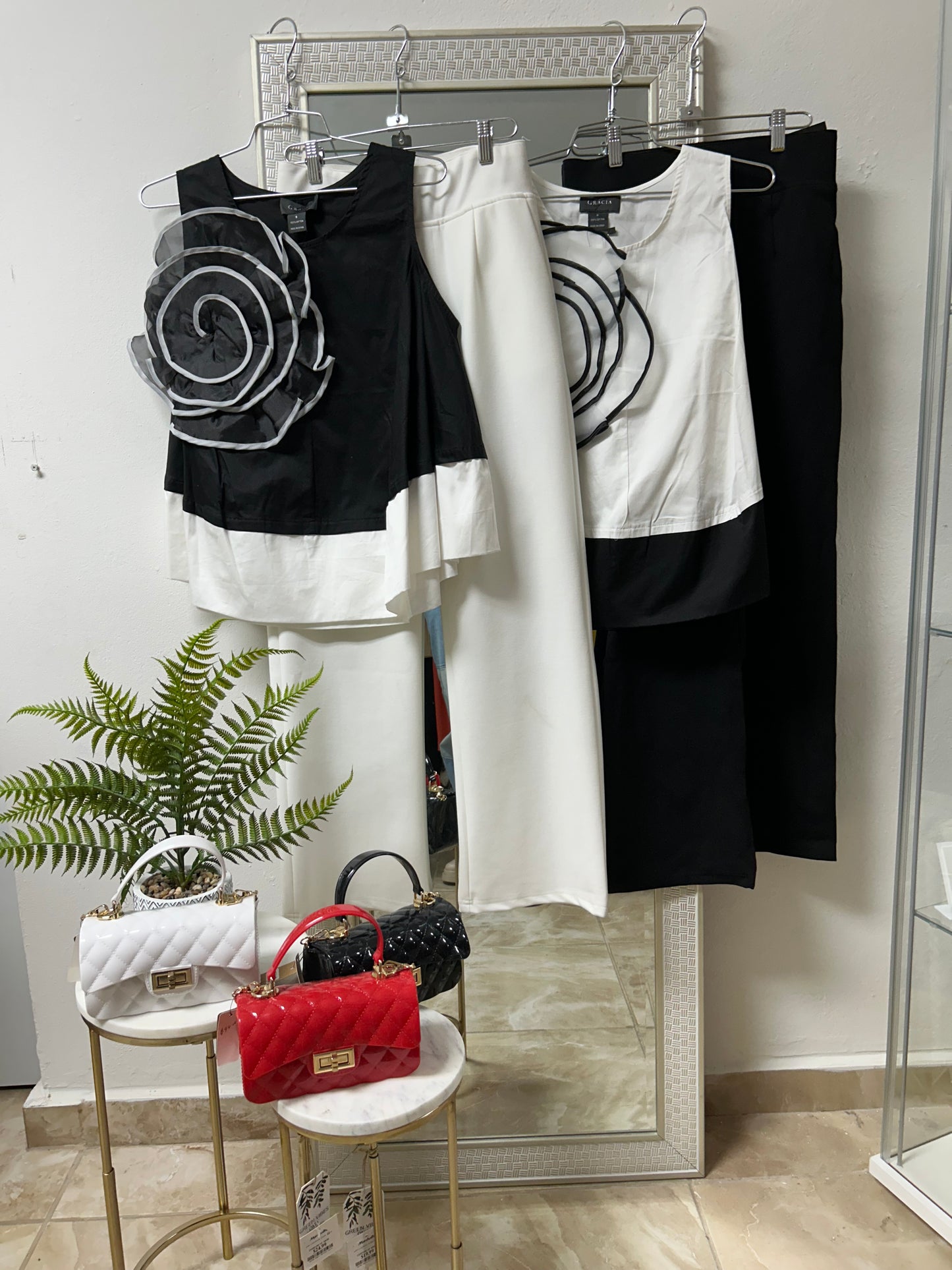 Gracia flower blouse