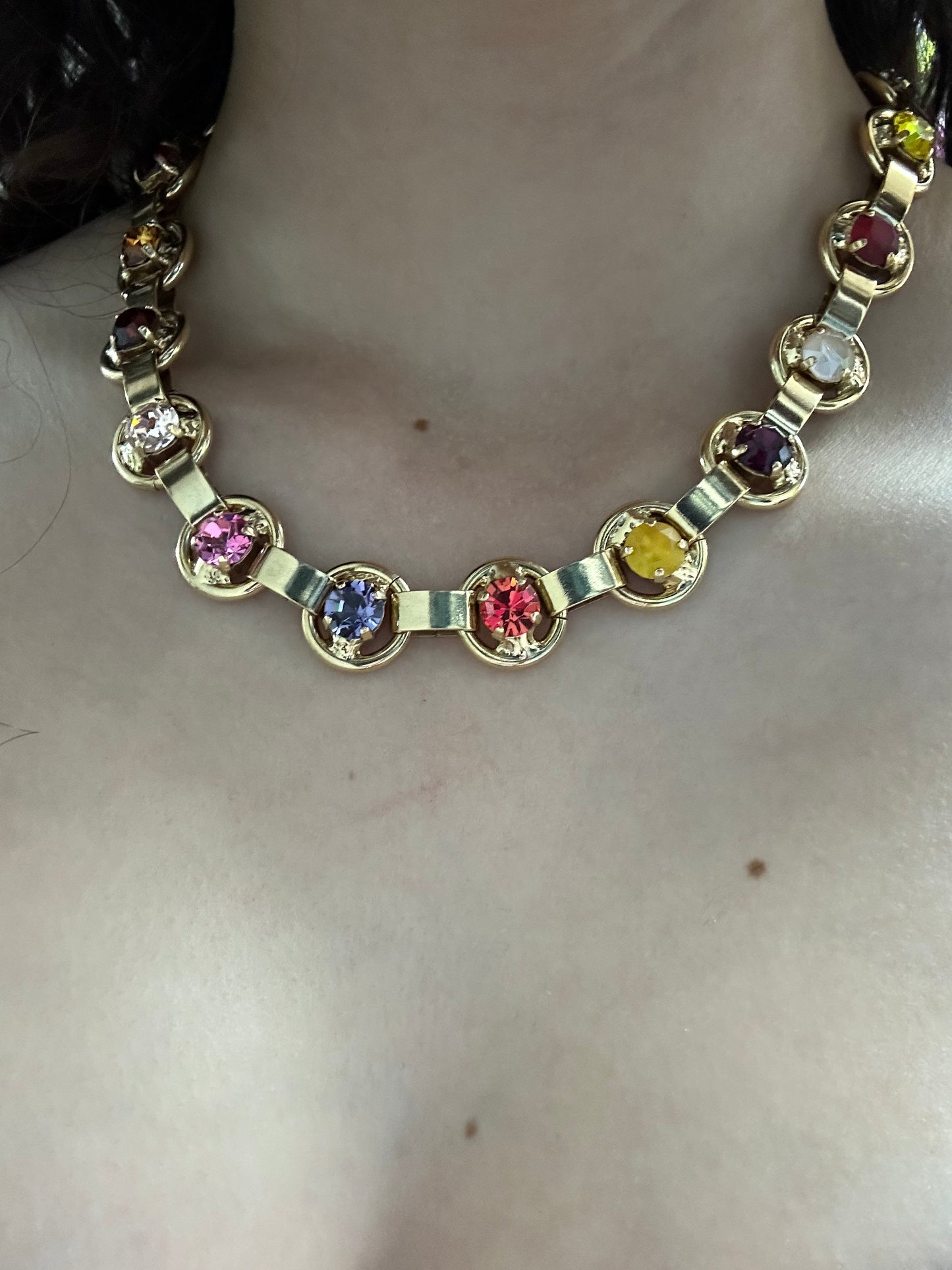 TOVA NECKLACE RED MIX