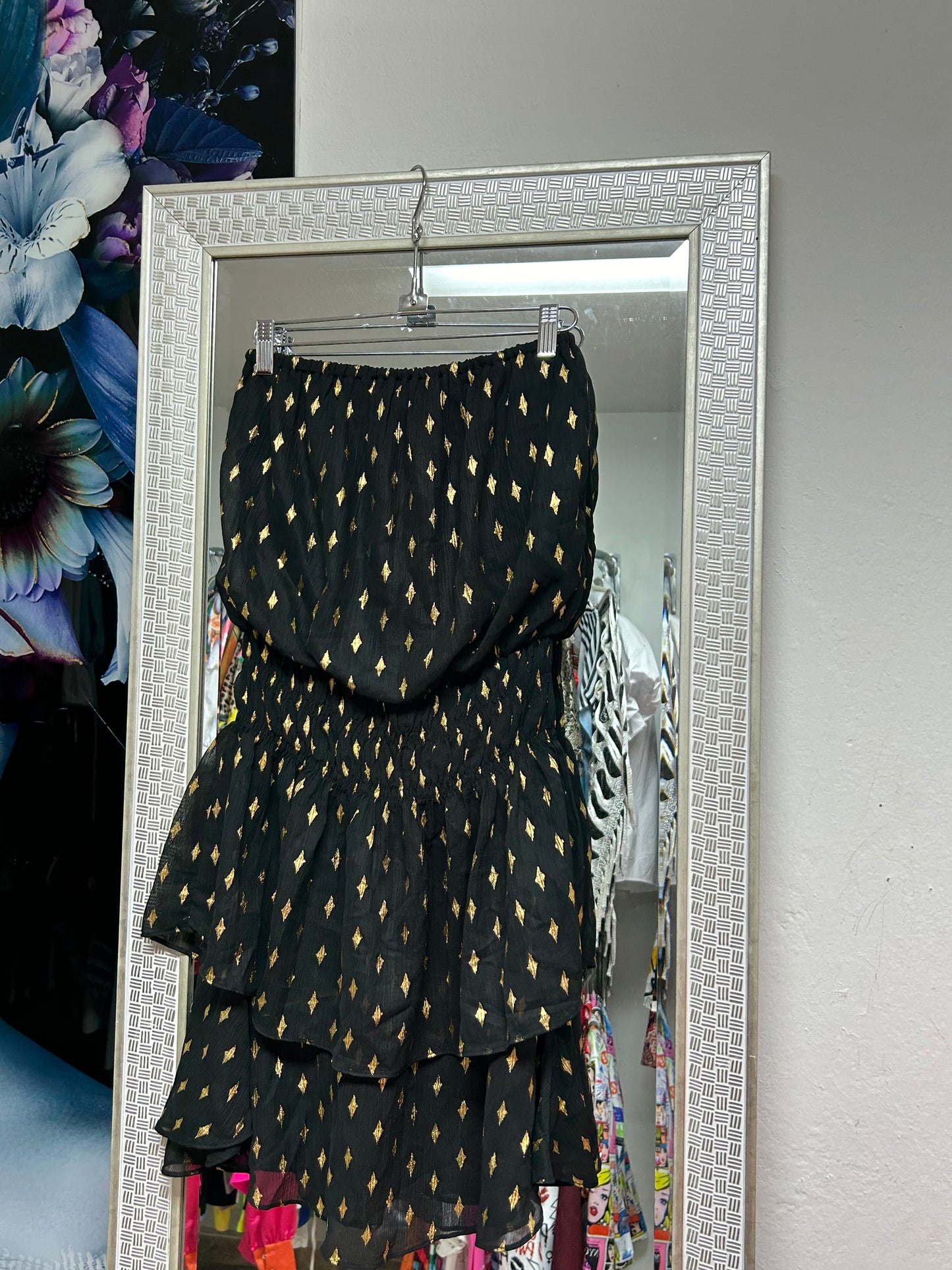 Black and gold short dress