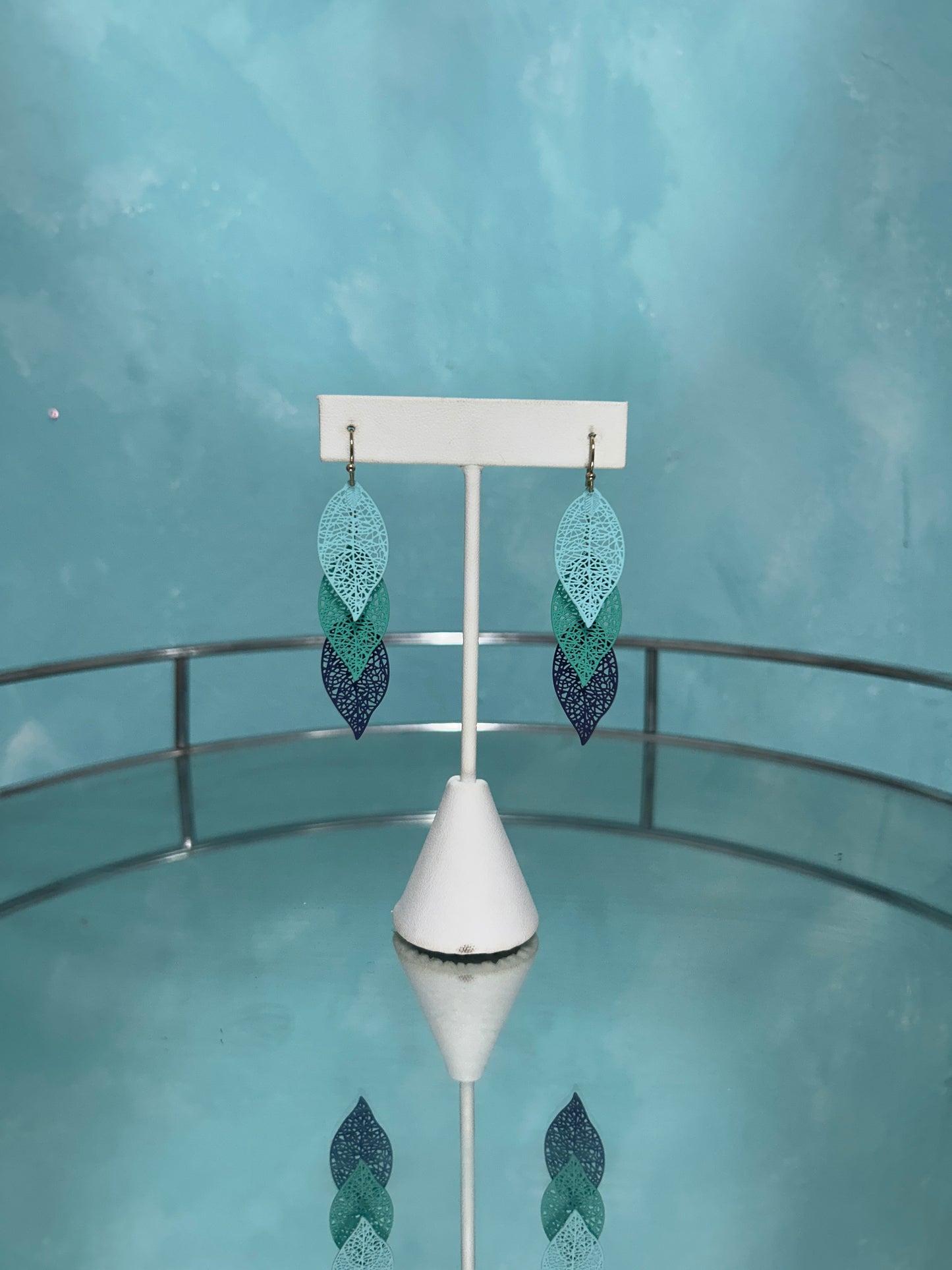 Leafy earrings