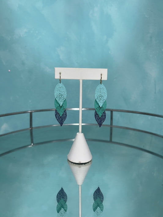 Leafy earrings