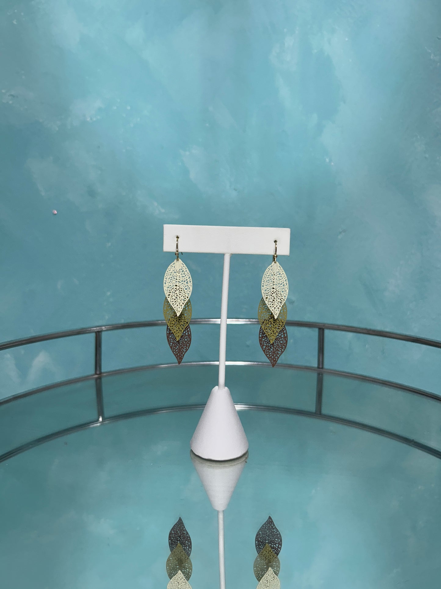 Leafy earrings