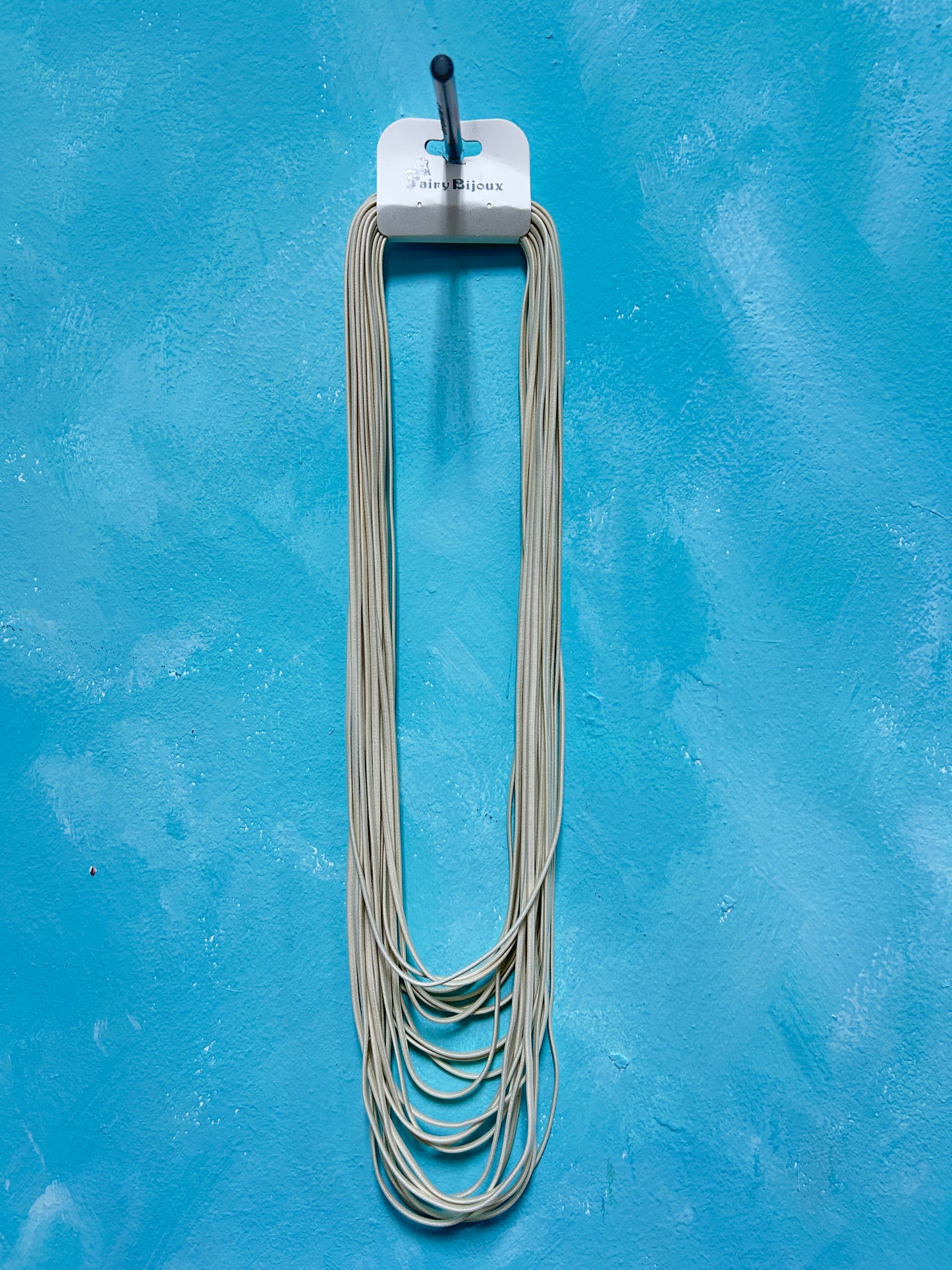 Long & thin Stringy necklaces