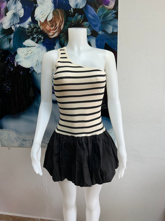 Line dress