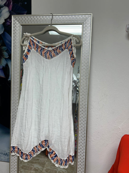 White/orange and blue details coverup