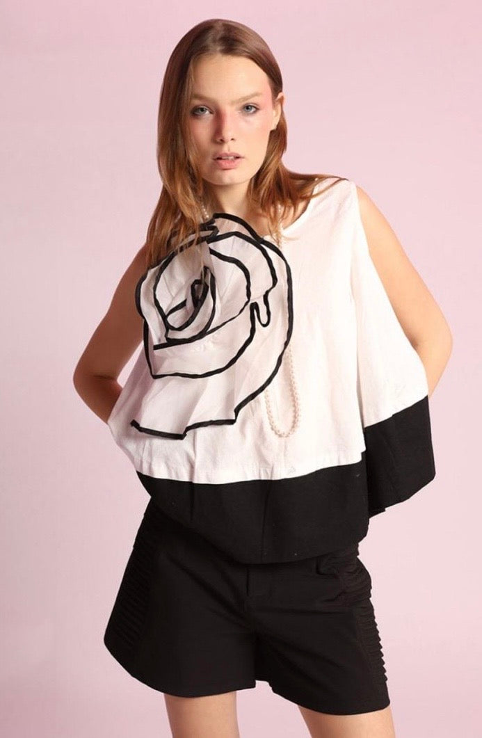 Gracia flower blouse