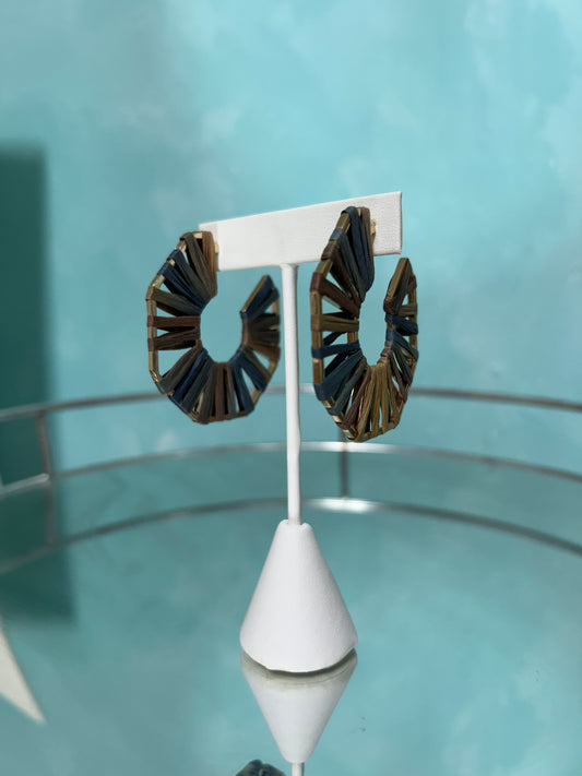 Earth thread earrings