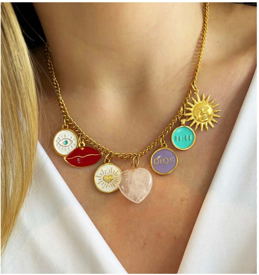 QUARTZ HEARTS CHAIN