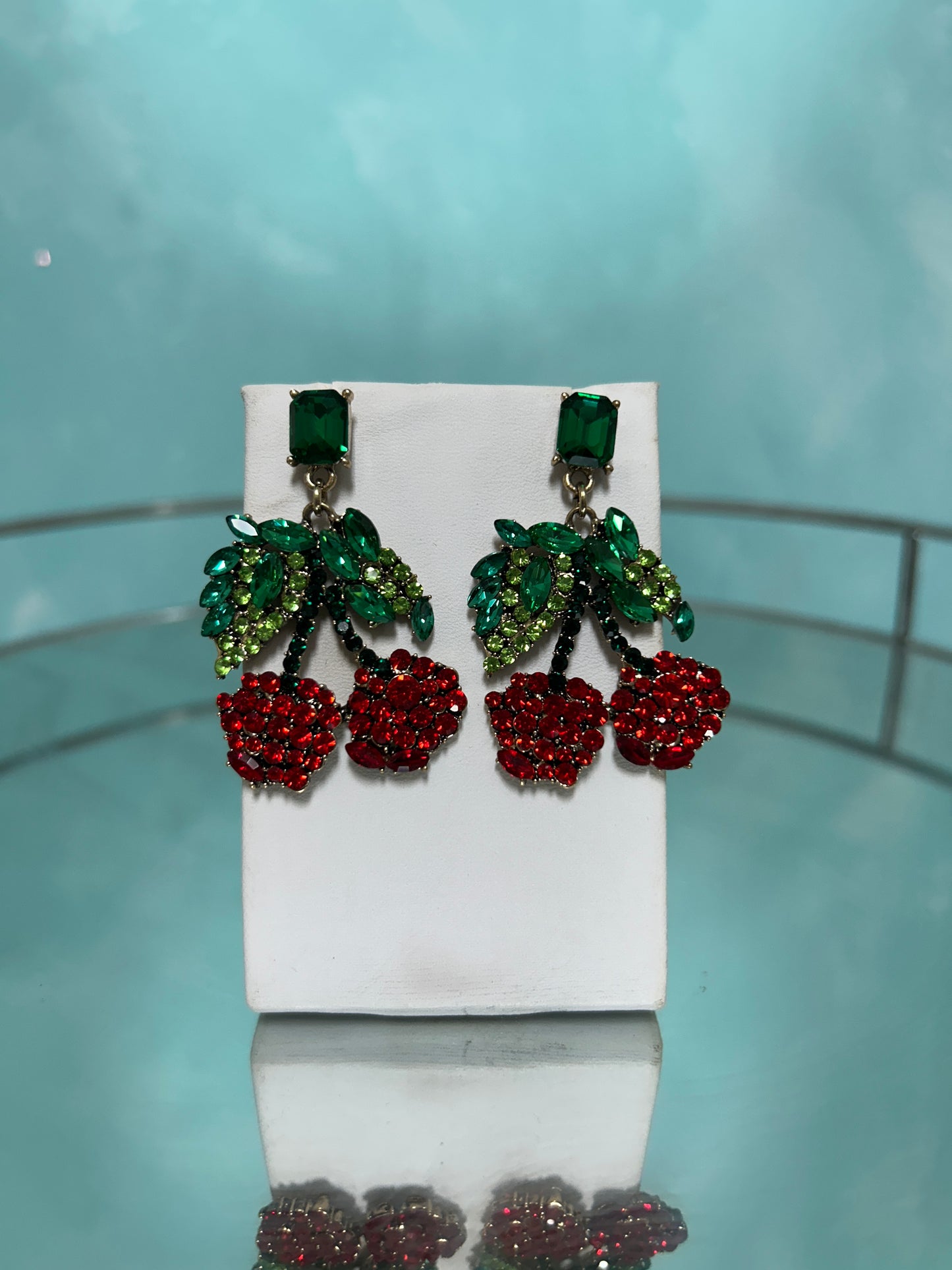 Beaded cherry earrings