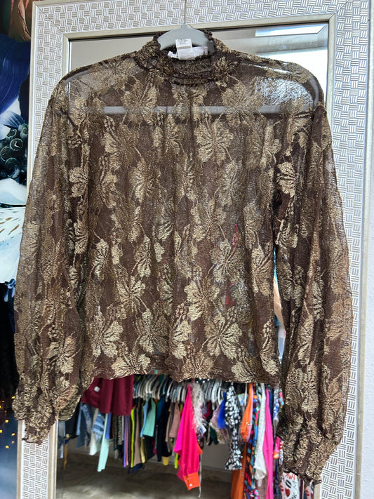Transparent gold top