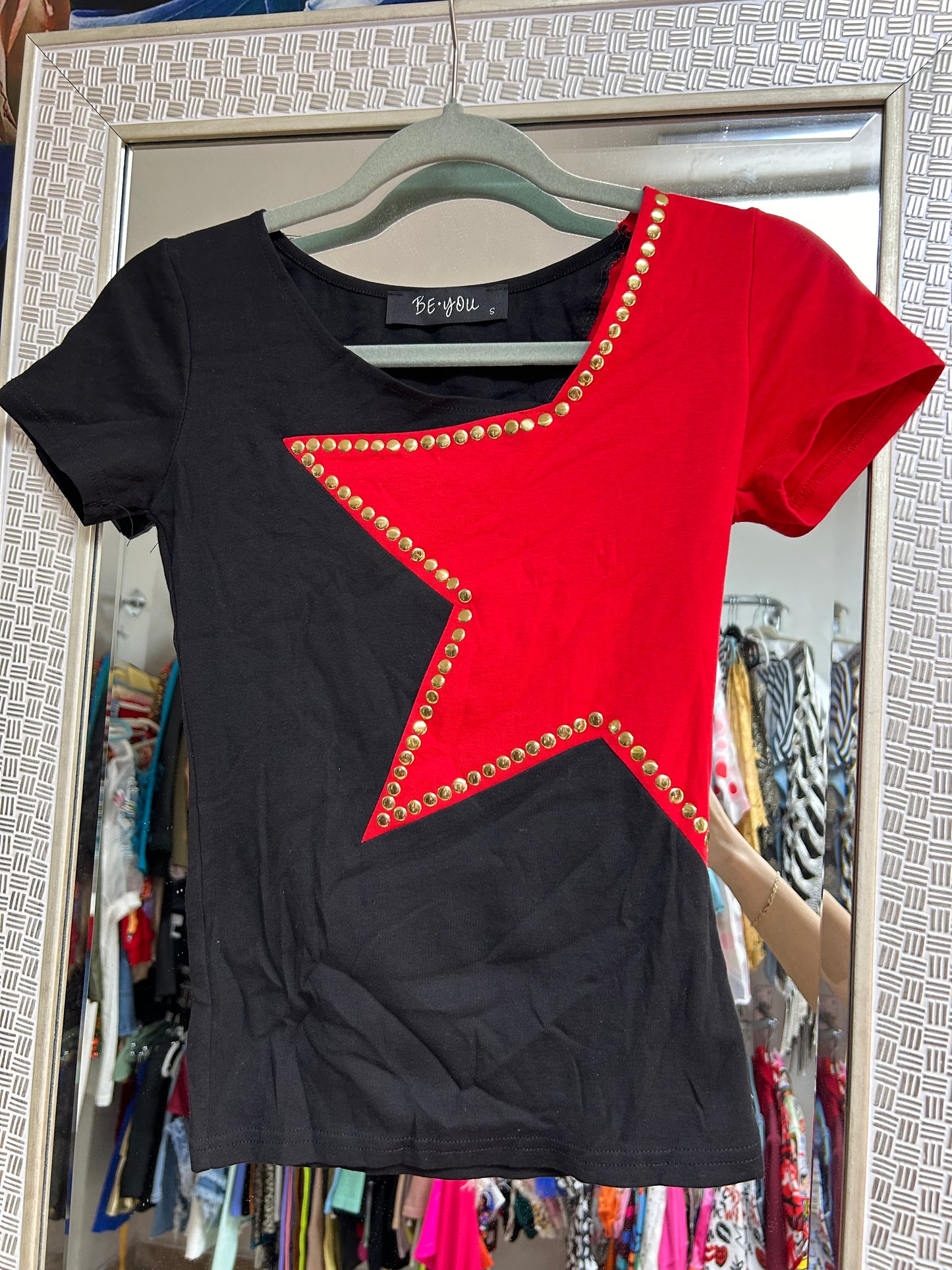 Red star top