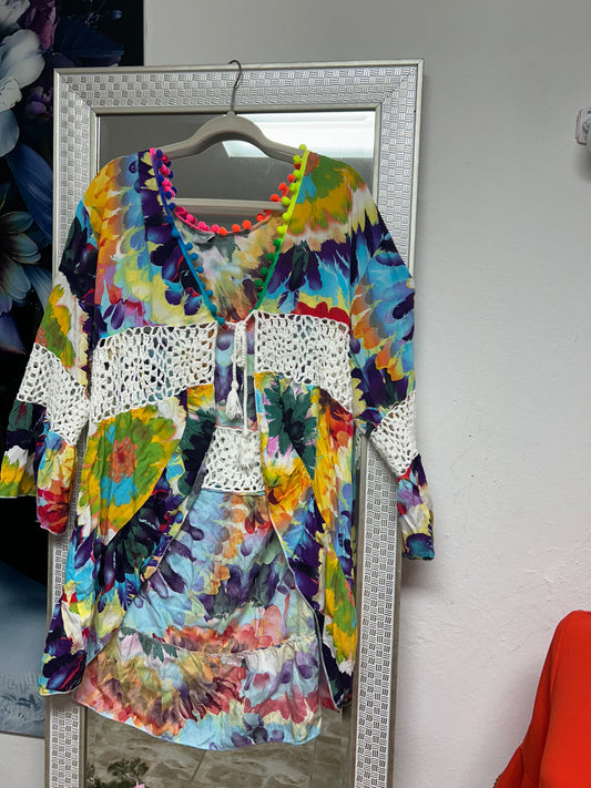 Front tie colorful swimsuit coverup