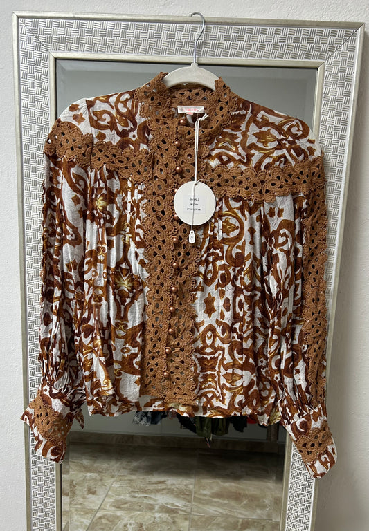 Brown detailed top