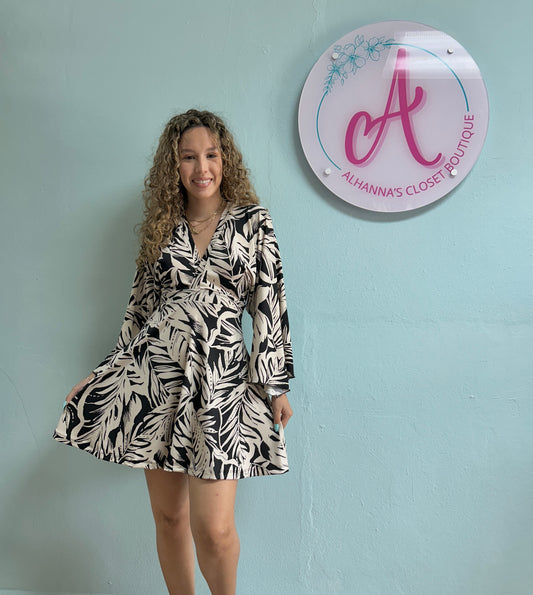 Pía black and white dress