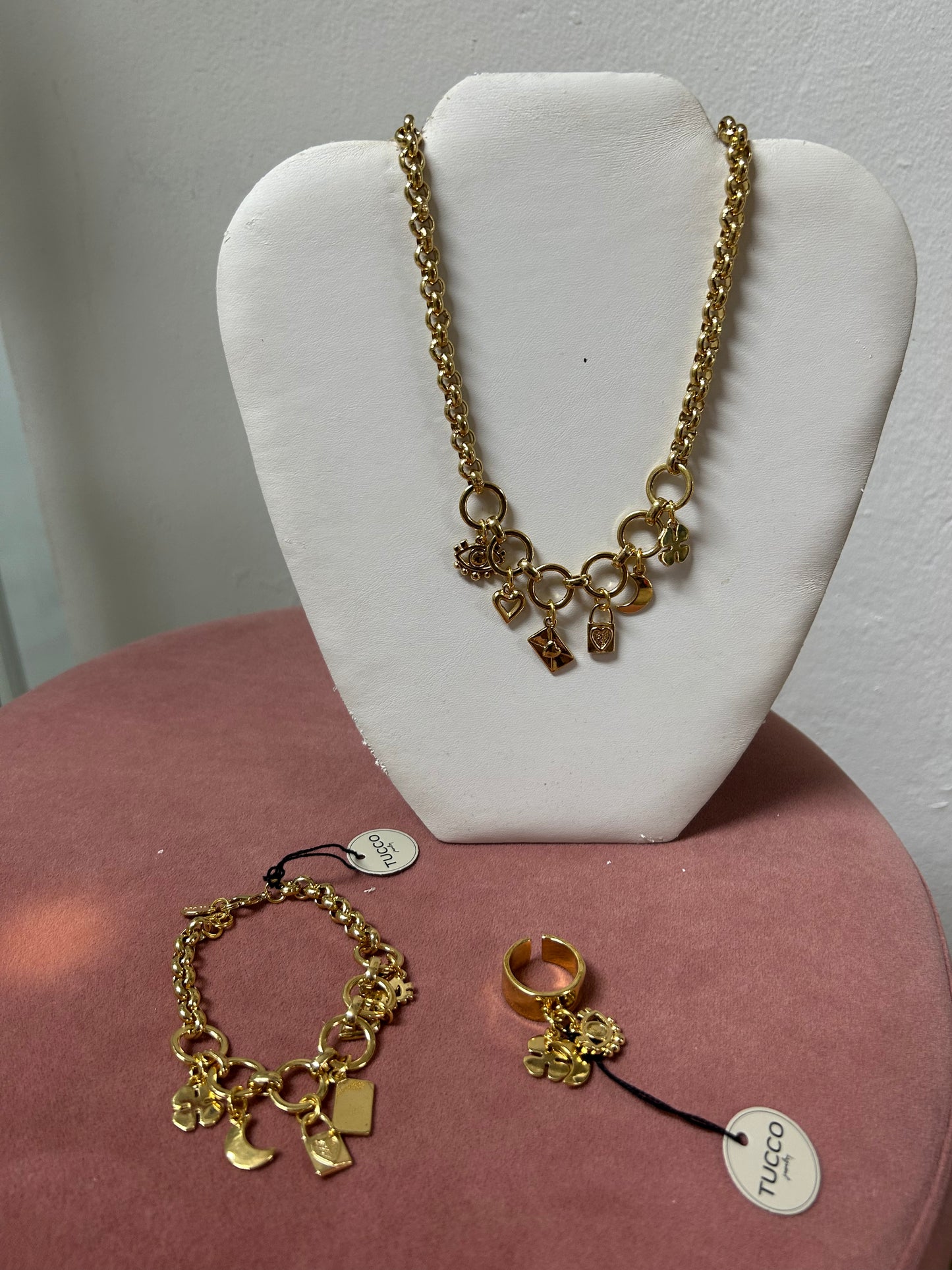 Lucky Gold Tucco Collection
