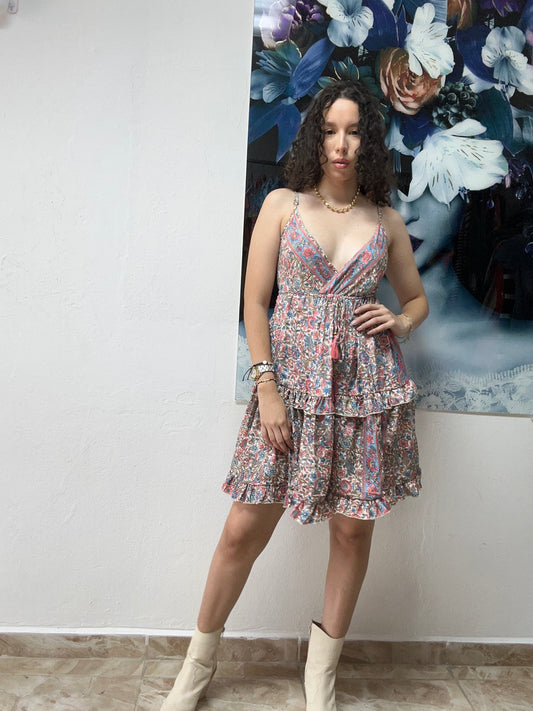 Pink/blue details dress