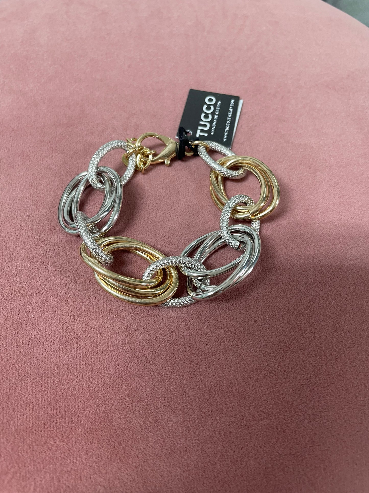 Tucco Hooks Jewelry Set