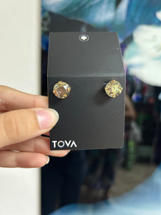 TOVA STUDS METALLIC