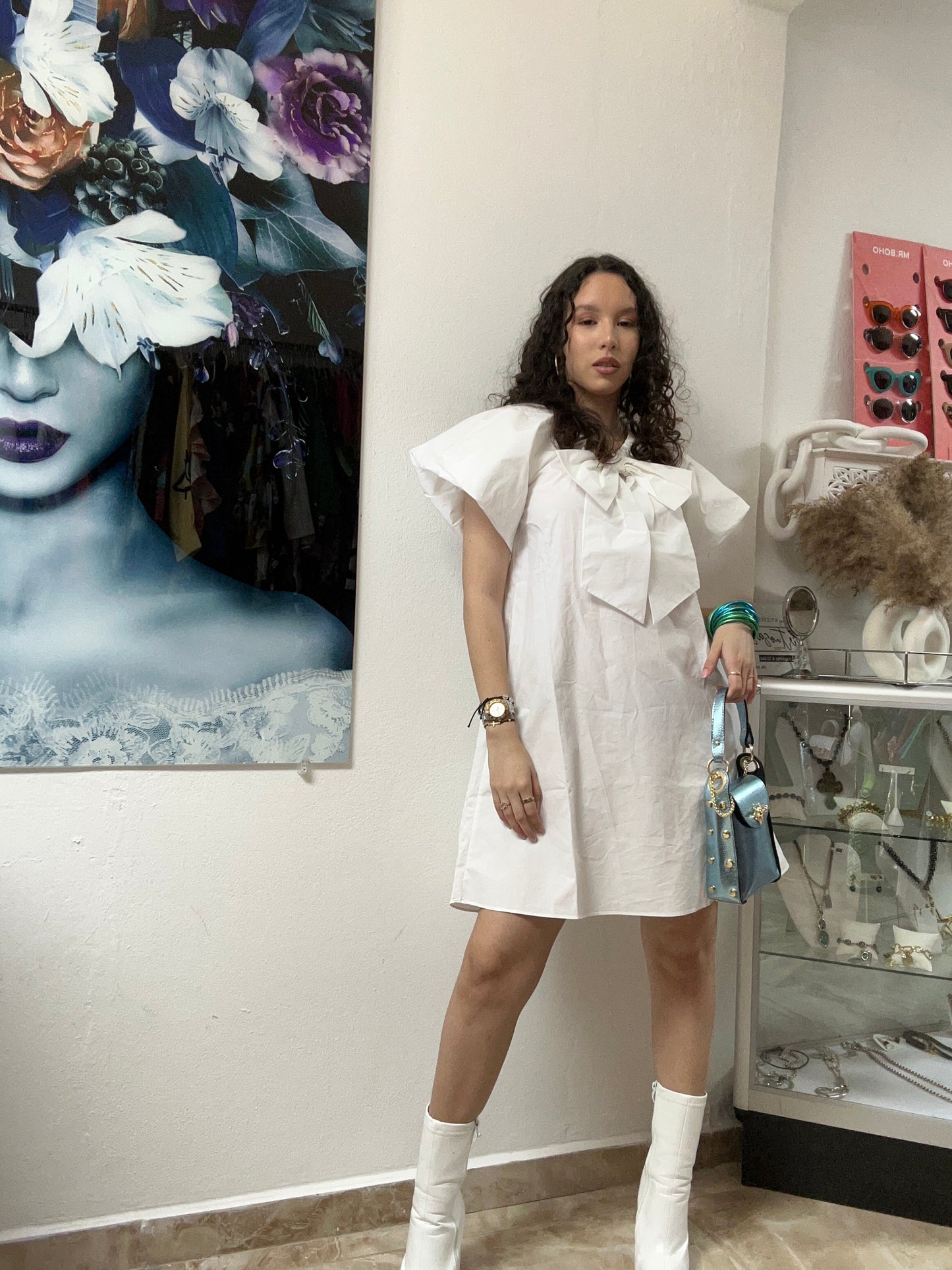 White bow dress
